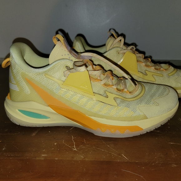 Peak Basketball Shoes Men's sz 13 - Picture 1 of 5